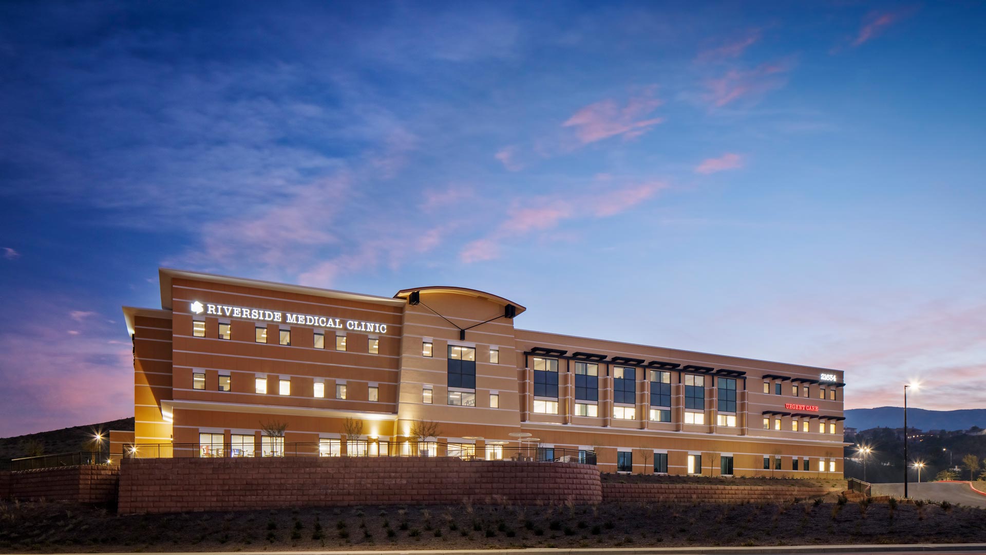 Riverside Medical Clinic Exterior