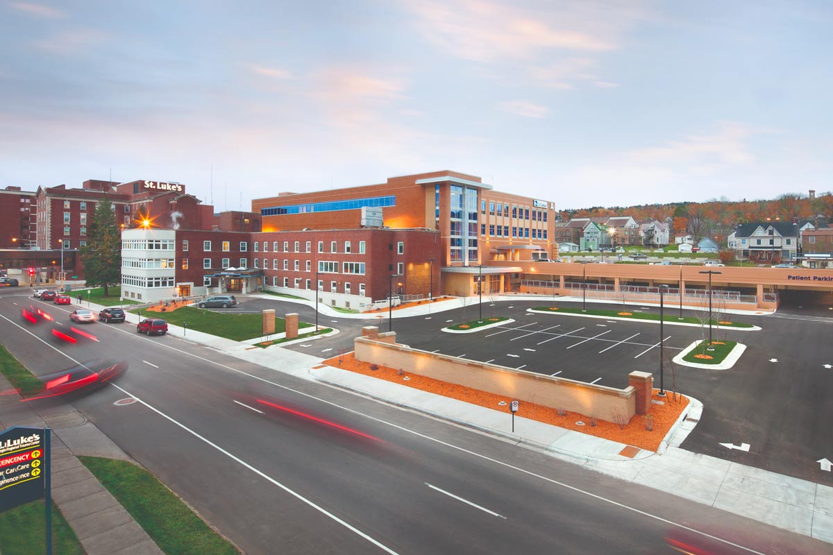 St Luke's Medical Office Building Exterior