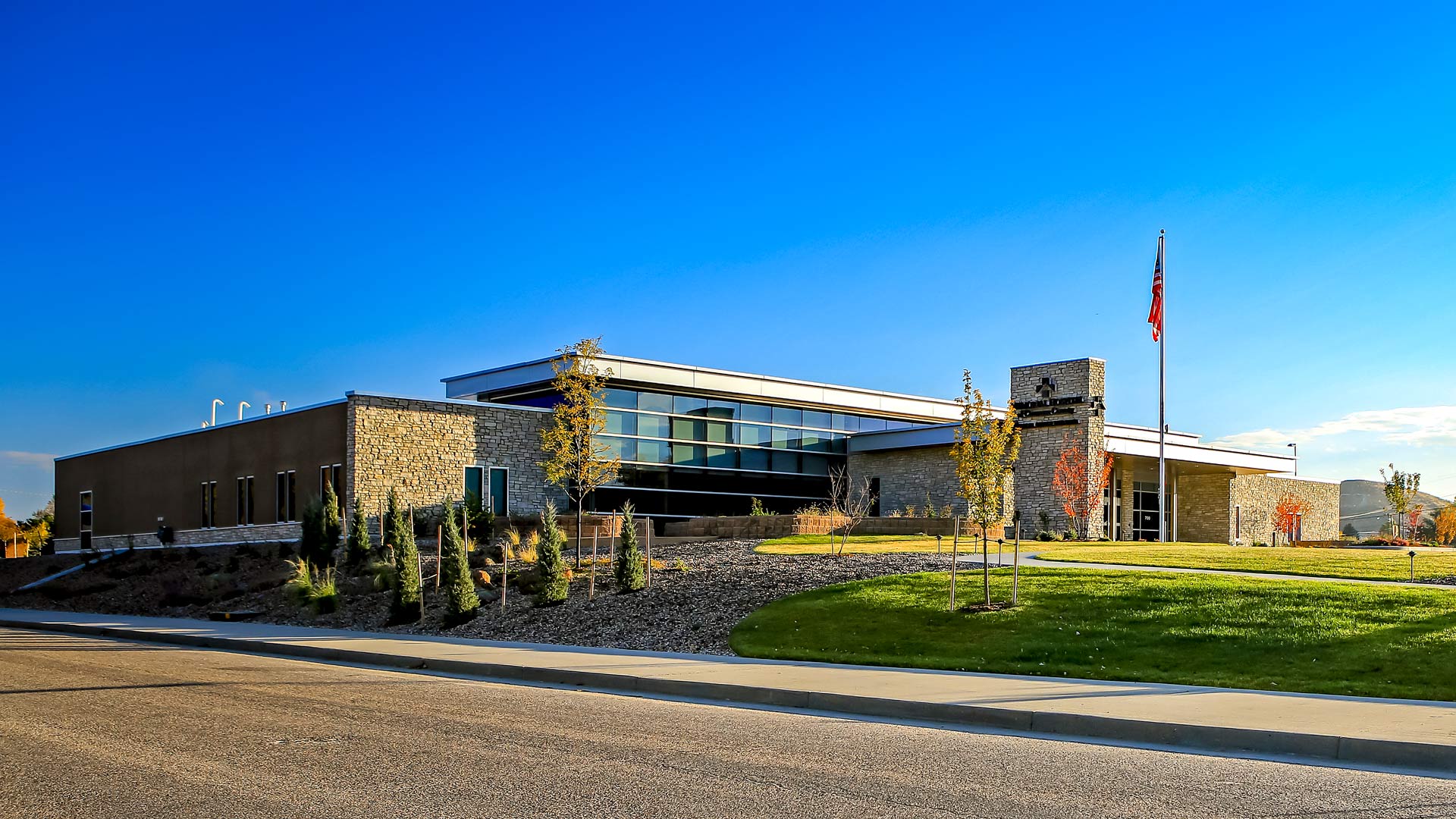 Memorial Hospital of Converse County Exterior